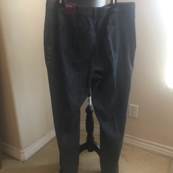 Denim style trousers. - Picture 3 of 7